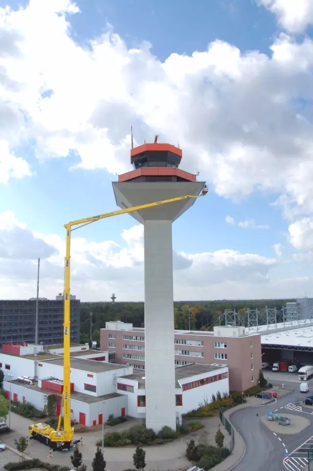 世界上最高的高空作业平台、高空作业車(chē)，作业高度103m